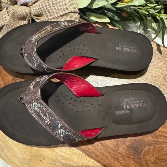 Coach Brown and Red Sandals with Contoured Footbed - Picture 2 of 8